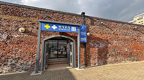 函館金森倉庫店